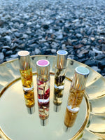 {Mini} Herbpiness BOTANICAL AROMA ROLLER นํ้ามันหอมกลิ่นดอกไม้หอมตามฤดูกาล ขนาดพกพา 4.3 ml